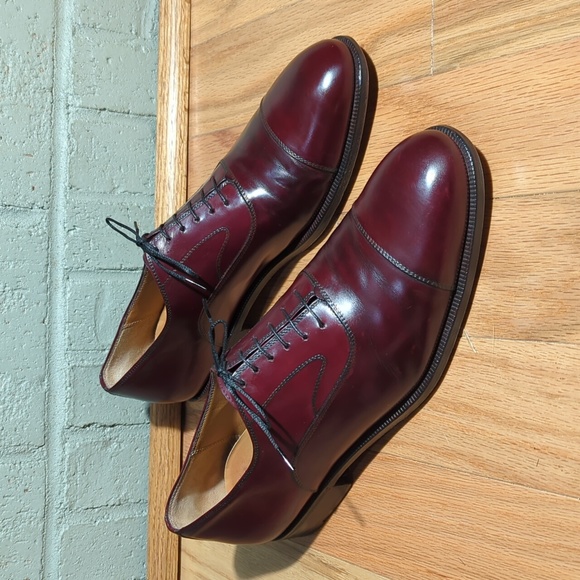 Salvatore Ferragamo Oxford Burgundy - Picture 2 of 9
